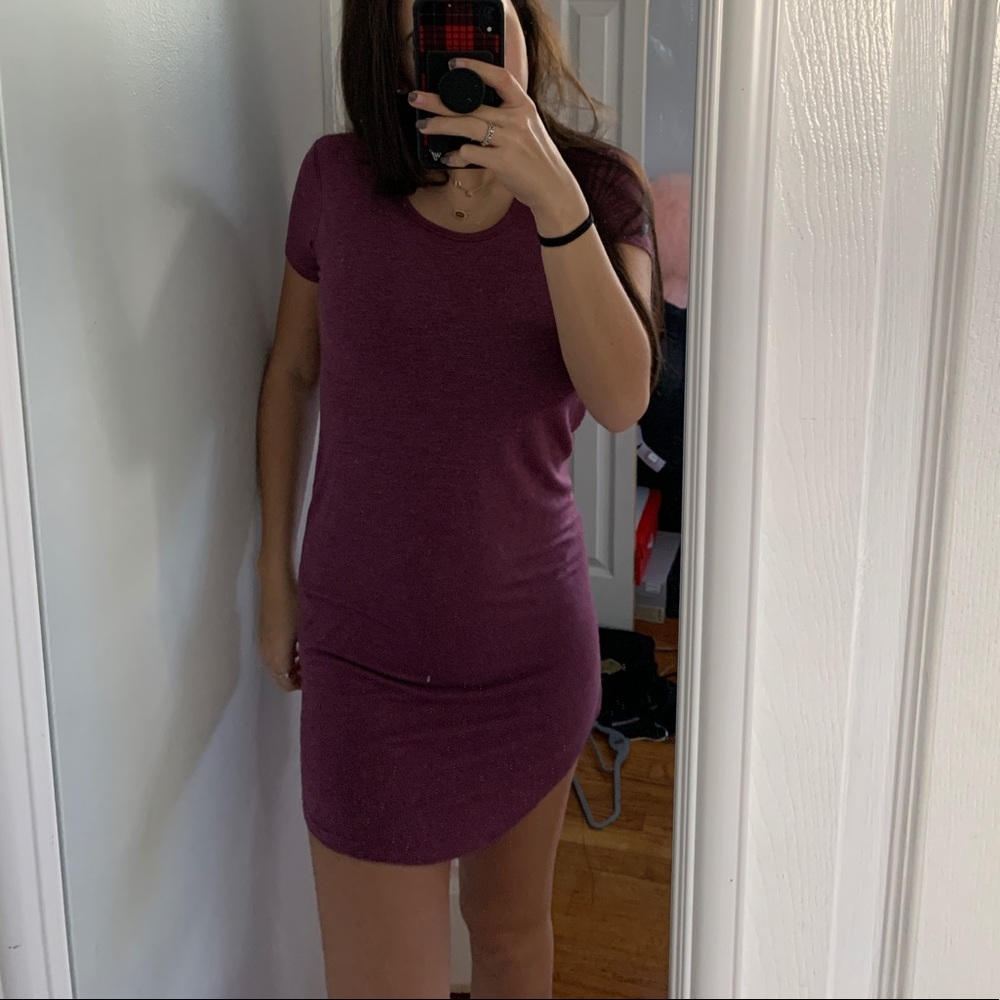 maroon t-shirt dress